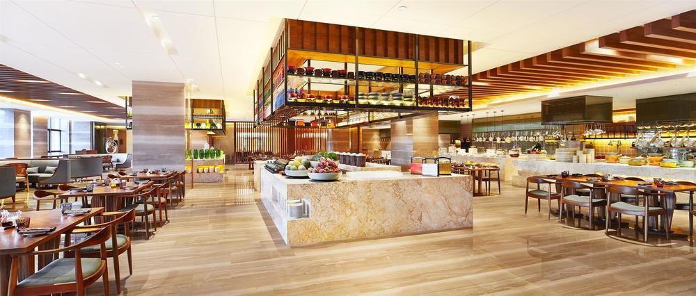 Sheraton Grand Zhengzhou Hotel Bagian luar foto